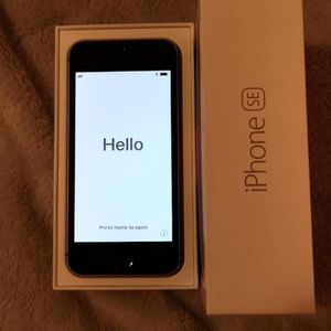 Space grey iPhone se